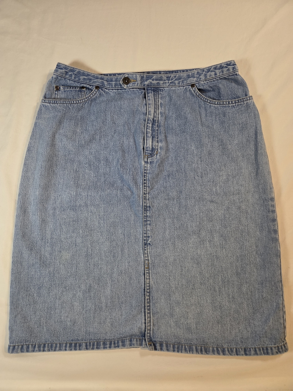 Liz Claiborne Light Blue Denim Midi Skirt, Size 16